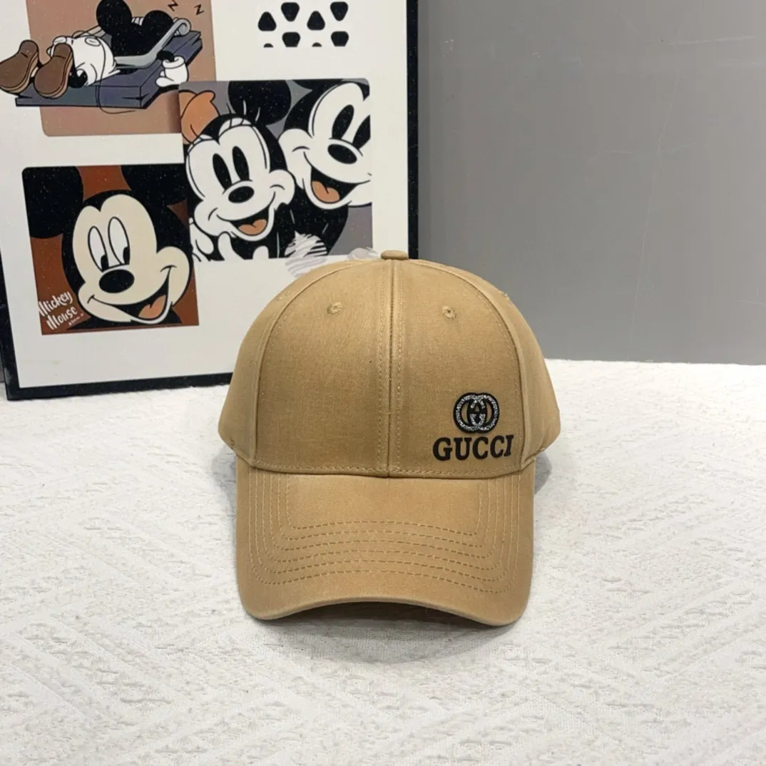 Gucci Baseball Cap ♥️GUCCI🧢New product from the official website, baseball cap, original quality is hotly available 🔥🎩 The workmanship is very exquisite, high-end and classy! Low-key luxury, easy to carry! Running volume!