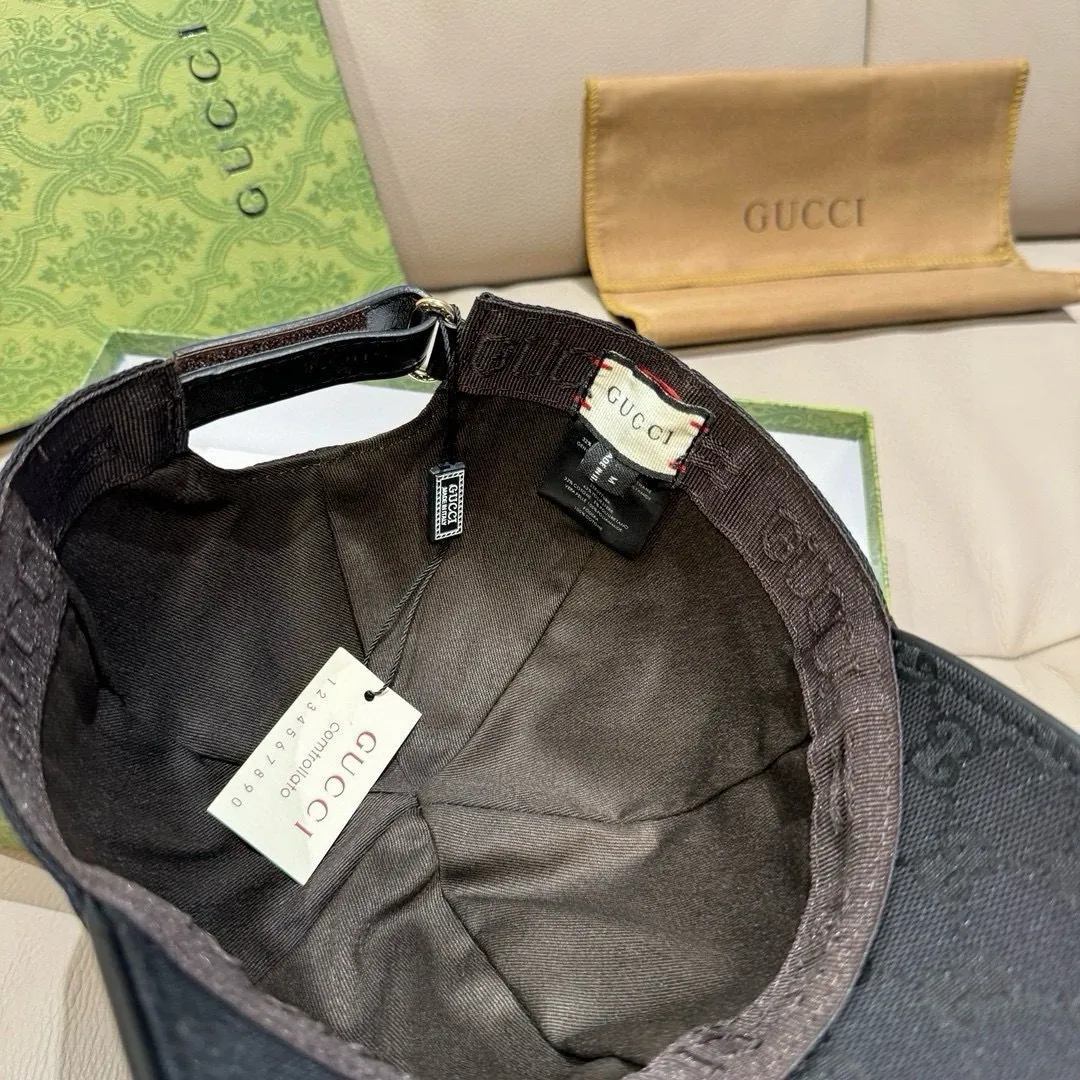 p90, Gucci (Gucci) original baseball cap, little bee embroidery, 1:1 mold customization, heavy embroidery, details comparable to counters, original canvas + first-layer cowhide, pure cotton lining, great quality! The first choice for handsome men and beautiful women, fashionable and versatile. Basic head circumference 56, adjustable patch
