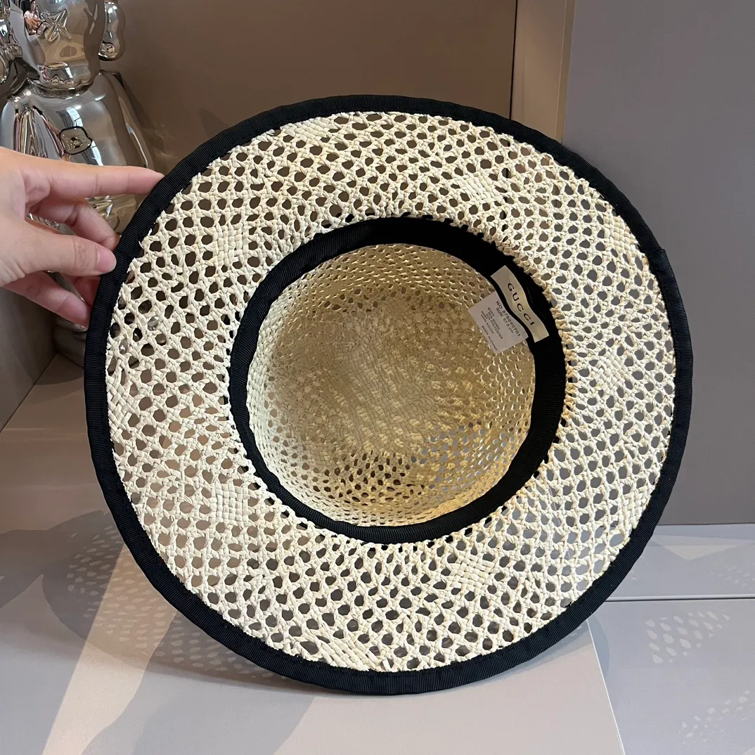 💰140¥ Gucci new flat top hat, hollow visor, head circumference 57cm