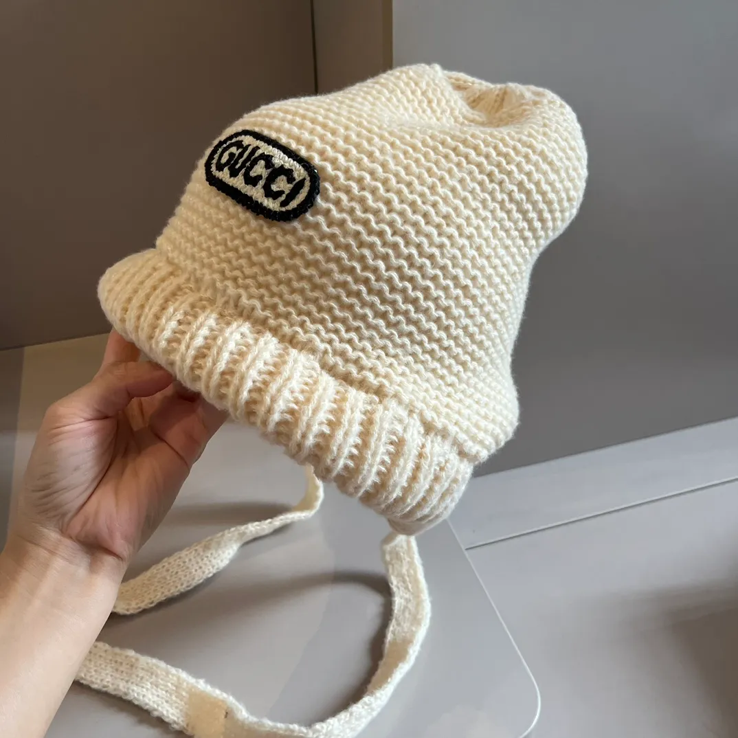 💰90¥ Gucci new knitted cold hat ear protection hat