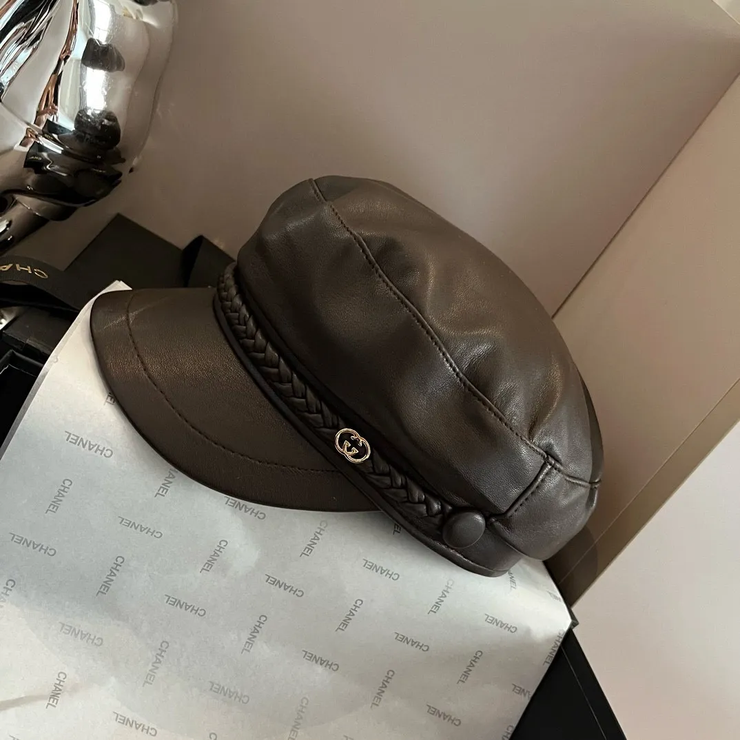 💰100¥ Gucci new duck bill military cap, head circumference 57cm