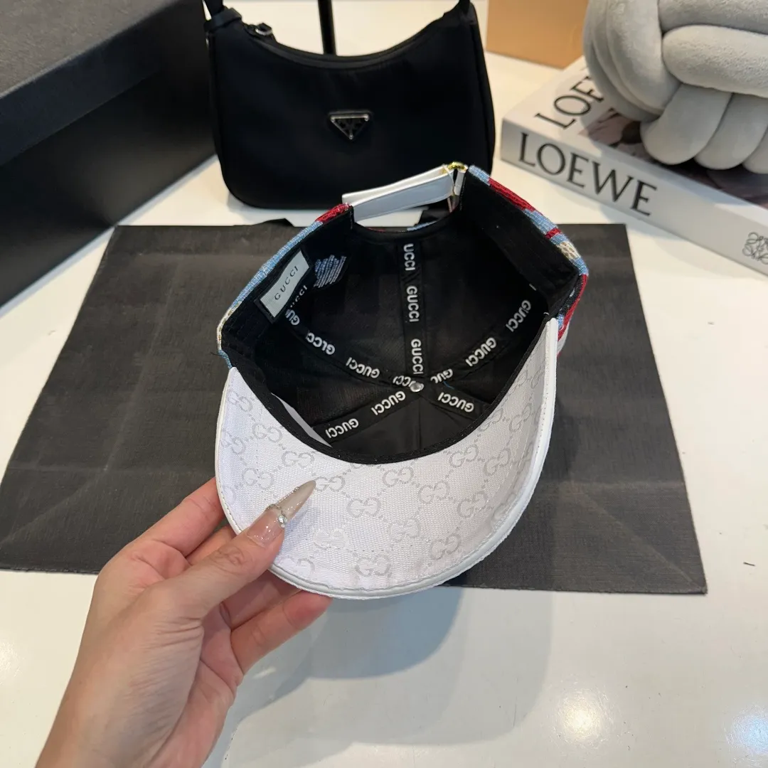 P60 Gucci Baseball Cap GUCCI official website new product, 2025 baseball cap, original quality is very popular 🔥🎩 The craftsmanship is very exquisite, high-end and classy! Low-key luxury, easy to carry! Running volume!
