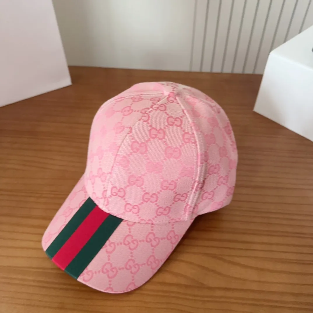 💰56 GUCCI simple baseball cap, very trendy! Casual and sports style, classic production, super easy to match!