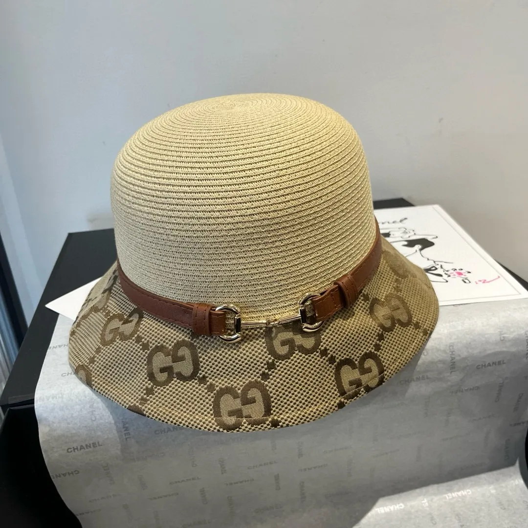 💰150¥ Gucci Gucci leather straw hat, thin straw hat, easy to carry, high-end customization, head circumference 57cm, khaki two colors
