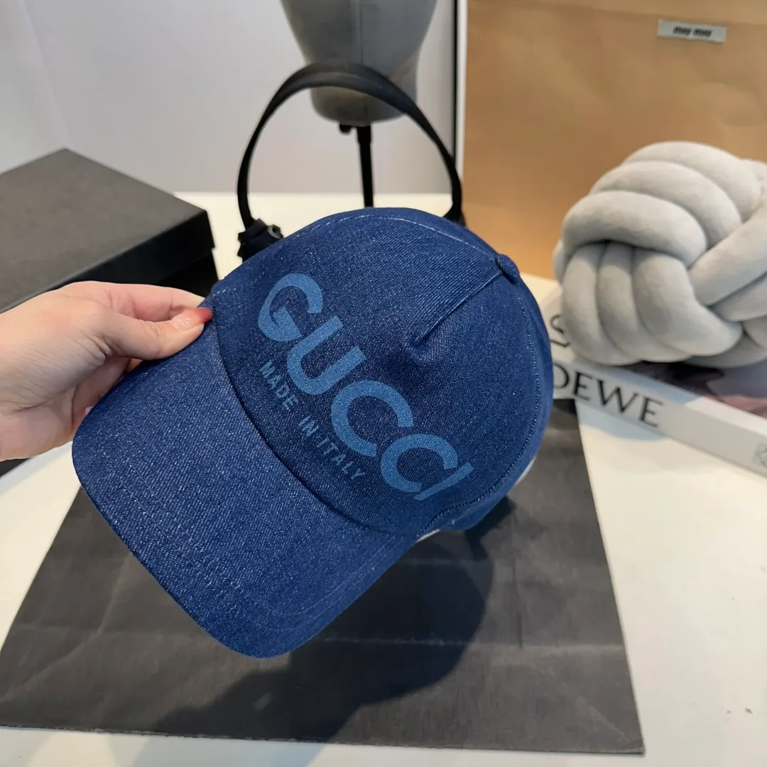 P80 GUCCI 2025 new washed denim baseball cap at the counter, very trendy! Casual and sports style, classic production, super easy to match!