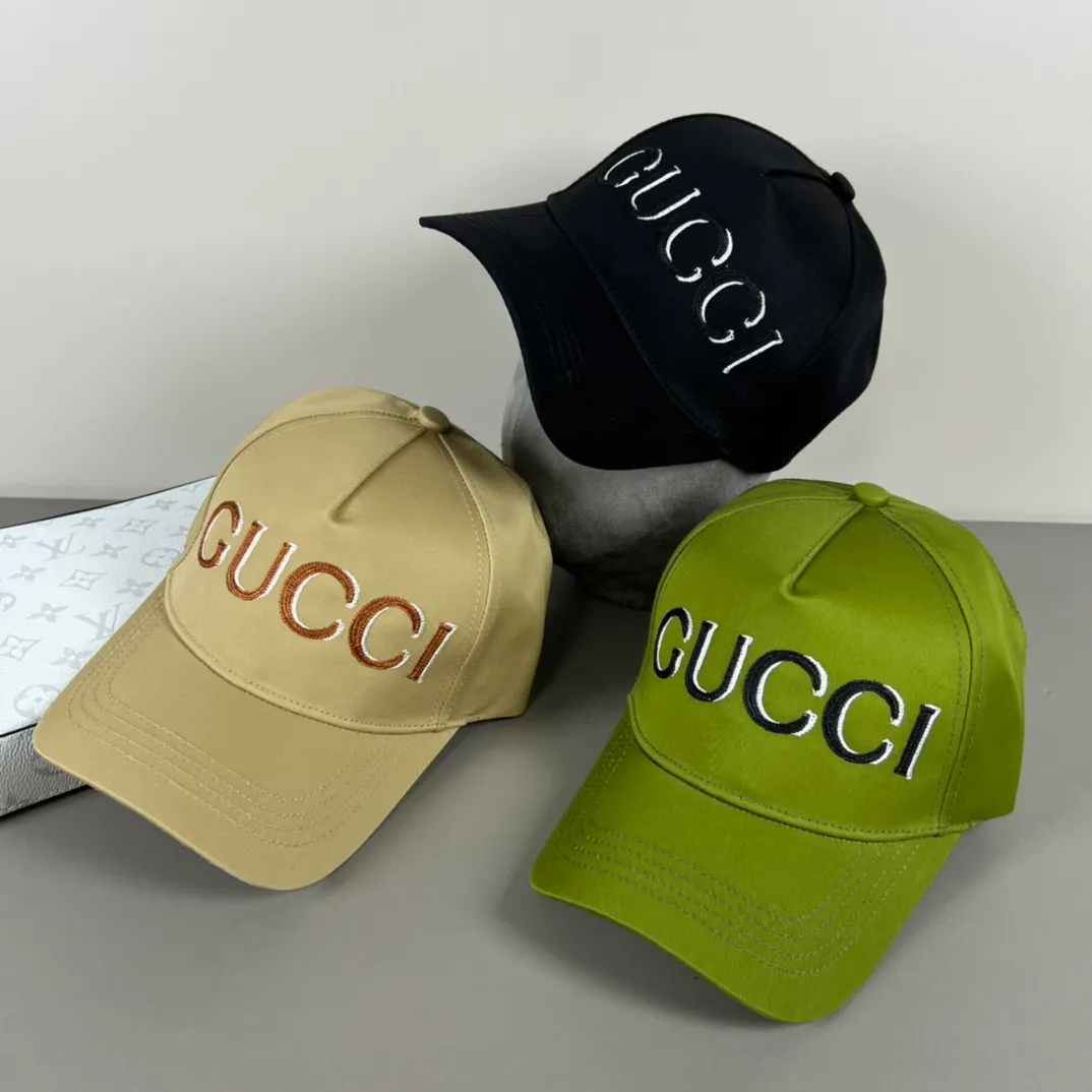 P56💰Gucci Baseball Cap♥️GUCCI🧢Official website new product, baseball cap, original quality, hot arrival 🔥🎩 The craftsmanship is very exquisite, high-end and classy! Low-key luxury, easy to carry! Running volume!