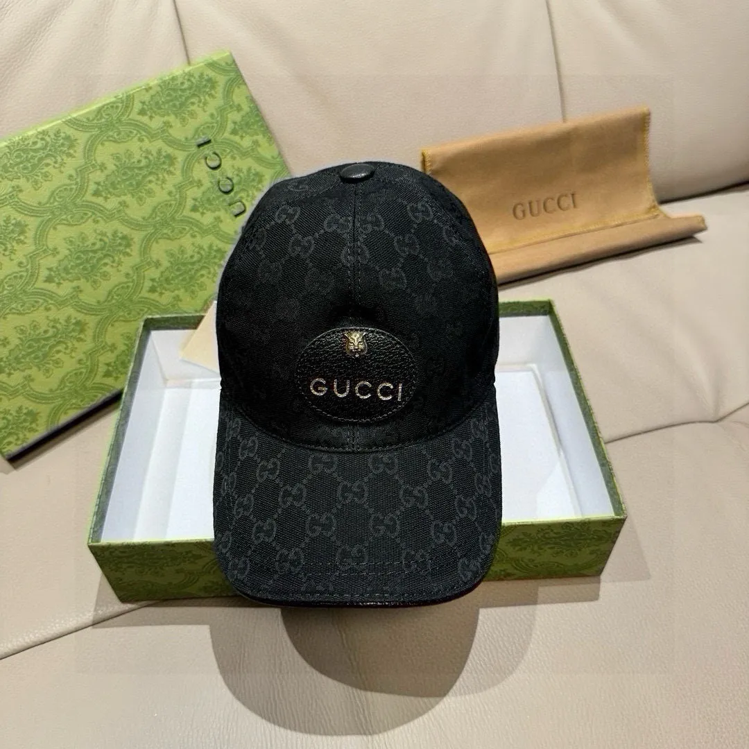 P90., Gucci (Gucci) new original baseball cap, small tiger head, the latest model at the counter, 1:1 mold customization, genuine mold hardware, original canvas fabric + first layer of cowhide, original quality! The quality is great, the basic head circumference is 56cm, and the patch is adjustable.