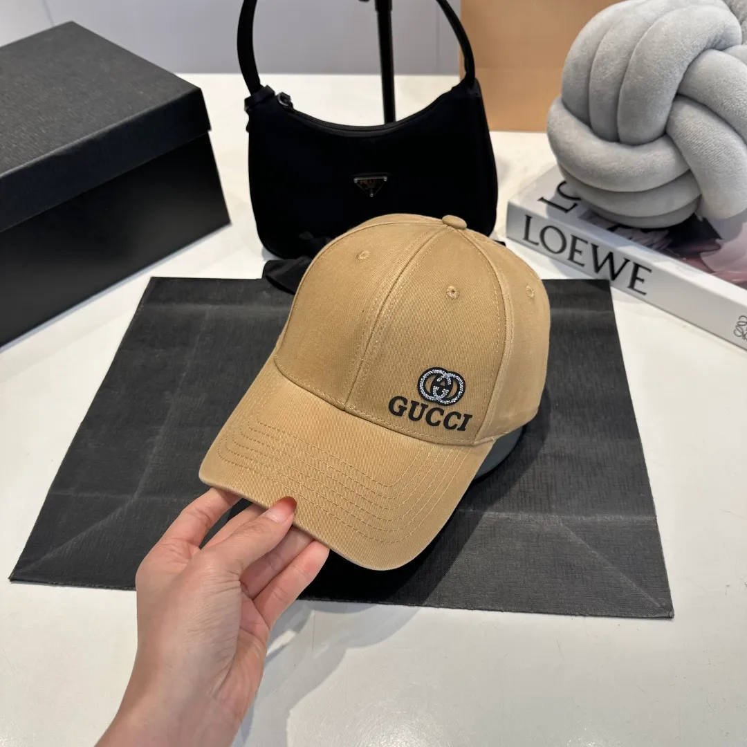 P60 Gucci Baseball Cap GUCCI official website new product, baseball cap, original quality, very popular 🔥The craftsmanship is very exquisite, high-end and classy! Low-key luxury, easy to carry! Running volume