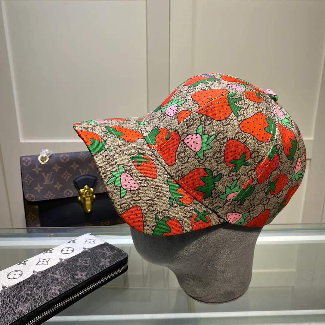 P70 with dust bag [GUCCI] 2022 counter new simple baseball cap, very trendy! Casual and sports style, classic production, super easy to match!
