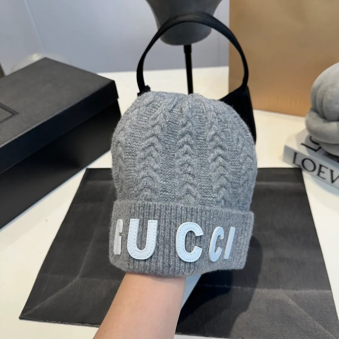 P80 Gucci knitted beanie, unisex