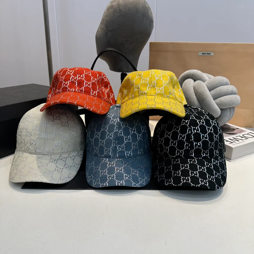 P70 Gucci baseball cap♥️GUCCI🧢New product from the official website, baseball cap, original quality, very popular 🔥🎩 The craftsmanship is very exquisite, high-end and classy! Low-key luxury, easy to carry! Running volume!