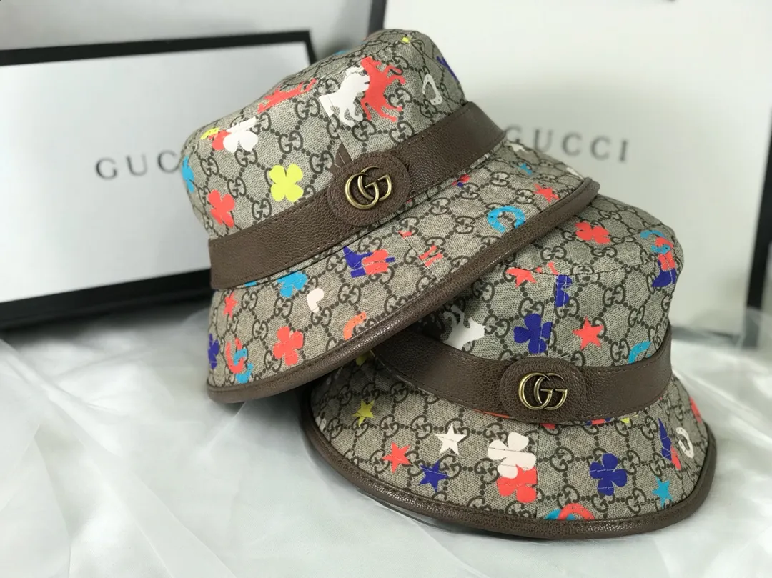 Gucci Gucci’s latest bucket hat💛💙♥️