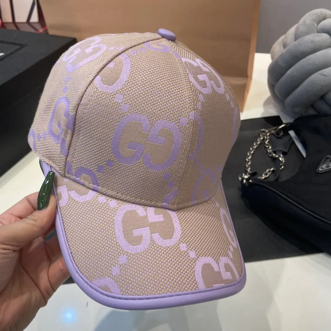 P60 GUCCI 2023 new simple embroidered baseball cap at the counter, very trendy! Casual and sports style, classic production, super easy to match!