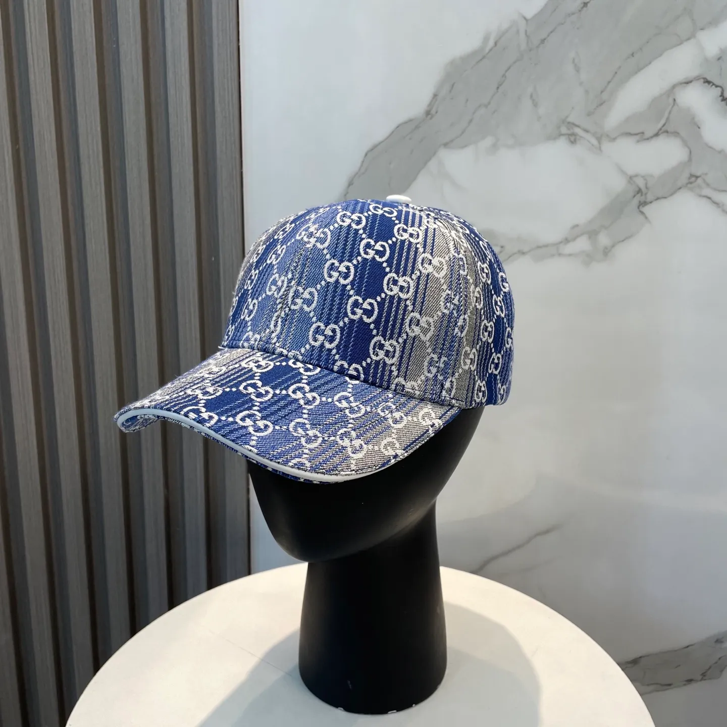 P60 GUCCI Gucci 2025 counter new jacquard baseball cap 🧢 very trendy! Casual and sports style, classic production, super easy to match! Look small