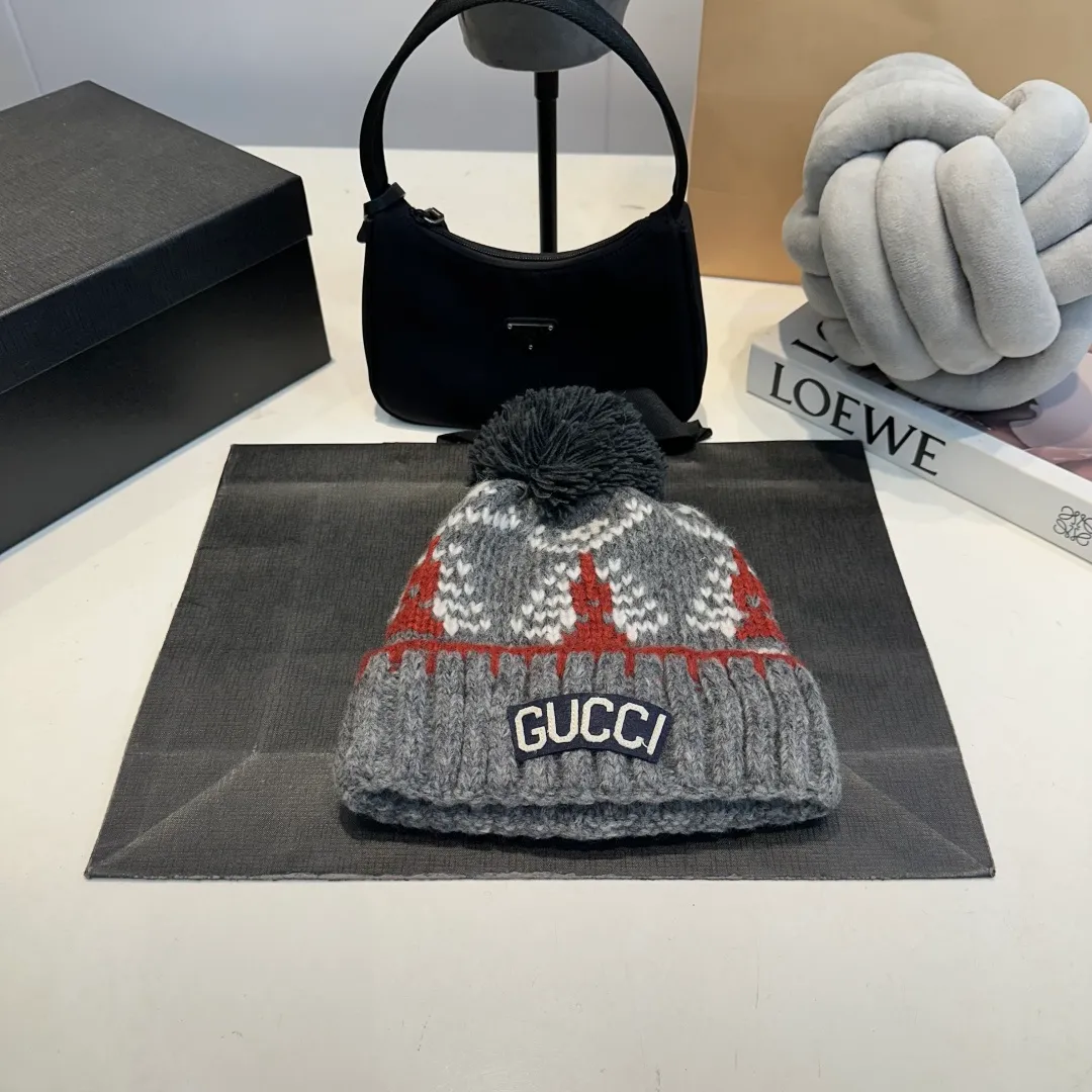 P60 Gucci knitted beanie, unisex