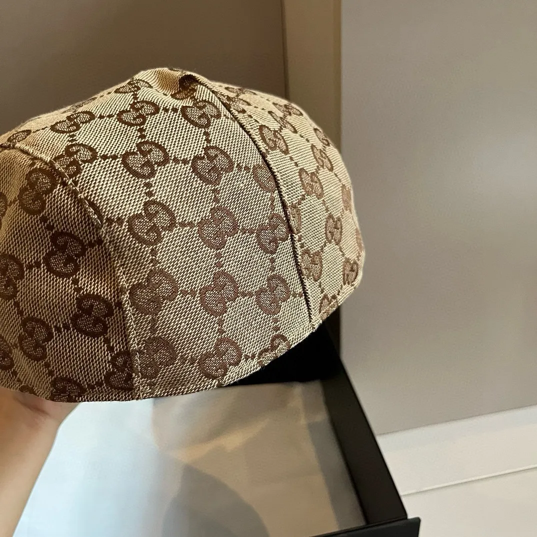 💰100¥ Gucci forward hat, painter hat, classic presbyopia, head circumference 57cm