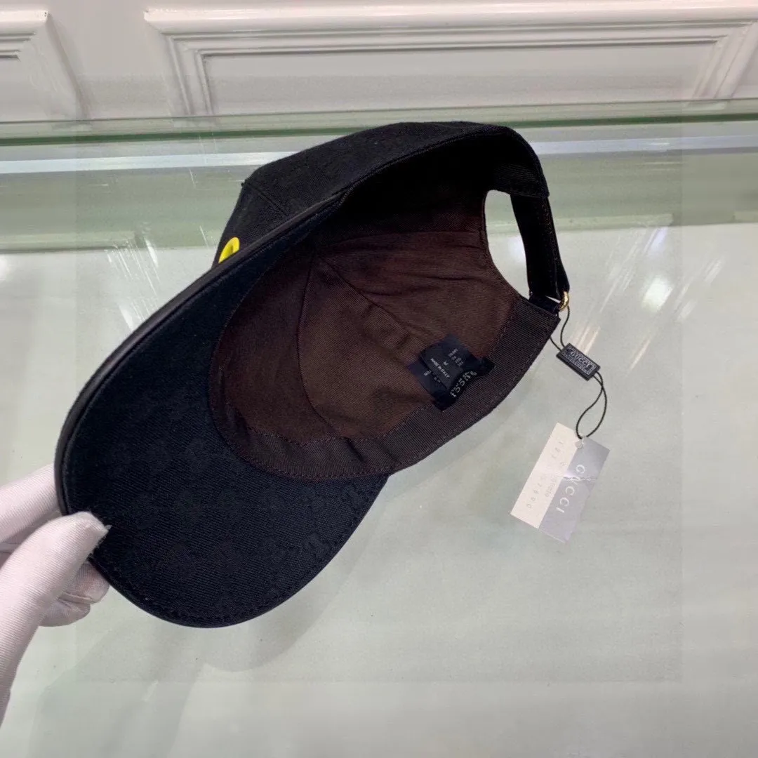 🉐100 new models shipped! NY&Gucci (Gucci) cooperation baseball cap, the latest model in the counter, NY embroidery, 1:1 mold customization, original breathable canvas fabric + first layer of cowhide, perfect details, original quality, exclusive physical shooting, suitable for men and women. ., 3 colors are in stock at the counter!