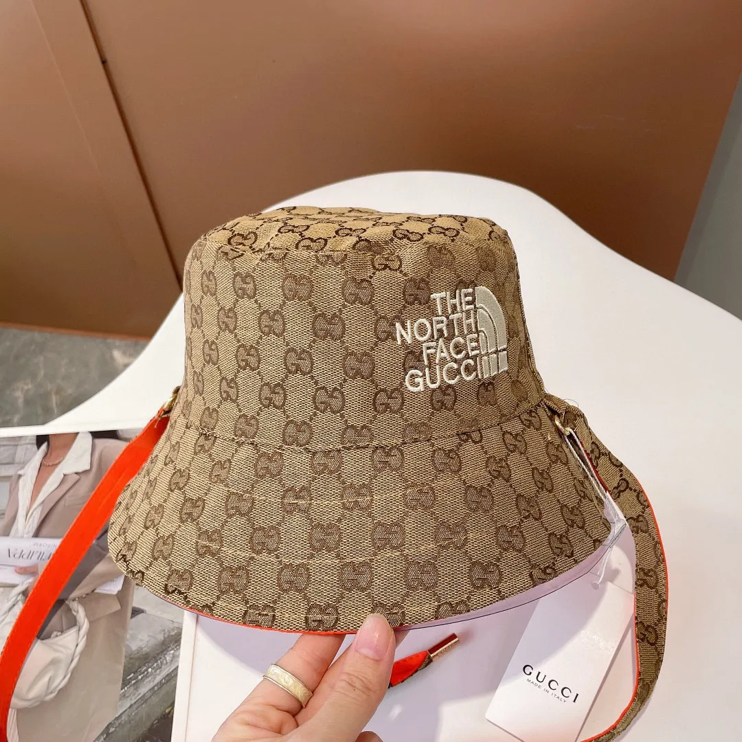 P70 new model shipped! Gucci's new double-sided fisherman hat, the latest model in the store, embroidery, 1:1 mold customization, original breathable sail fabric + perfect details, original quality, exclusive physical shooting, suitable for men and women. ,