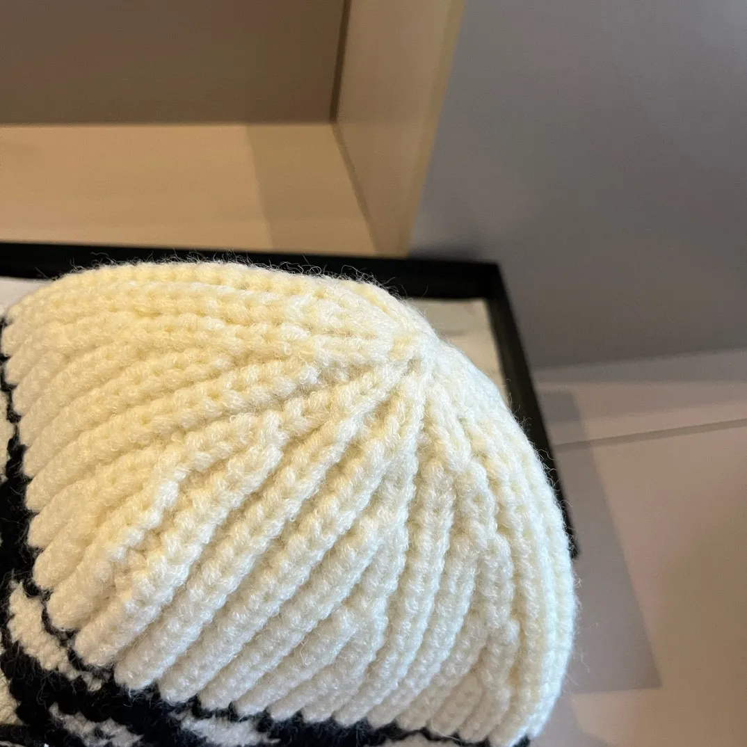 💰90¥ Gucci knitted beanie, unisex
