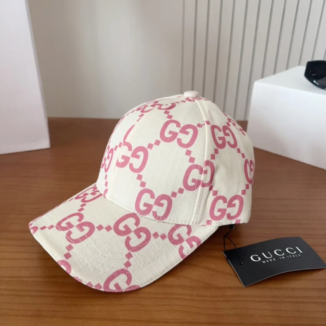 💰60 GUCCI Baseball Cap👒 The craftsmanship is very exquisite, high-end and classy! Low-key luxury, easy to carry!