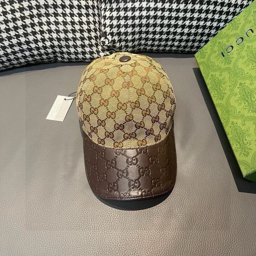 P90, Gucci (Gucci) classic original baseball cap, small double G cowhide stitching, 1:1 mold customization, excellent quality! The brim is embossed with first-layer cowhide, the quality is excellent! Basic head circumference 56, adjustable patch, five colors in stock, best-selling model!