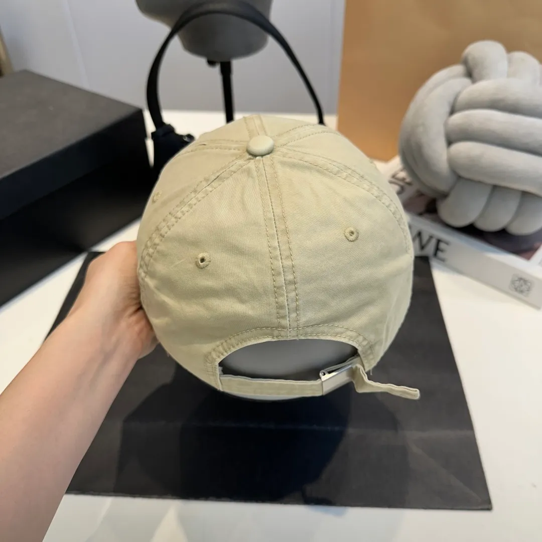 P60 Gucci new original baseball cap, exquisite and pure, stylish and stylish, cool and fashionable, great quality