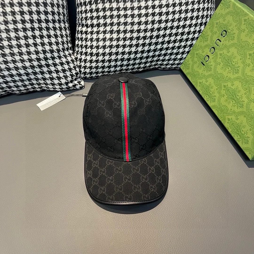 p90., Gucci (Gucci) classic original baseball cap, vertical small webbing, 1:1 mold customization, original canvas + first-layer cowhide, genuine leather edging, handsome and fashionable, popular purchasing agency, versatile style for men and women, great quality! The basic head circumference is 56cm, and the patch is adjustable.