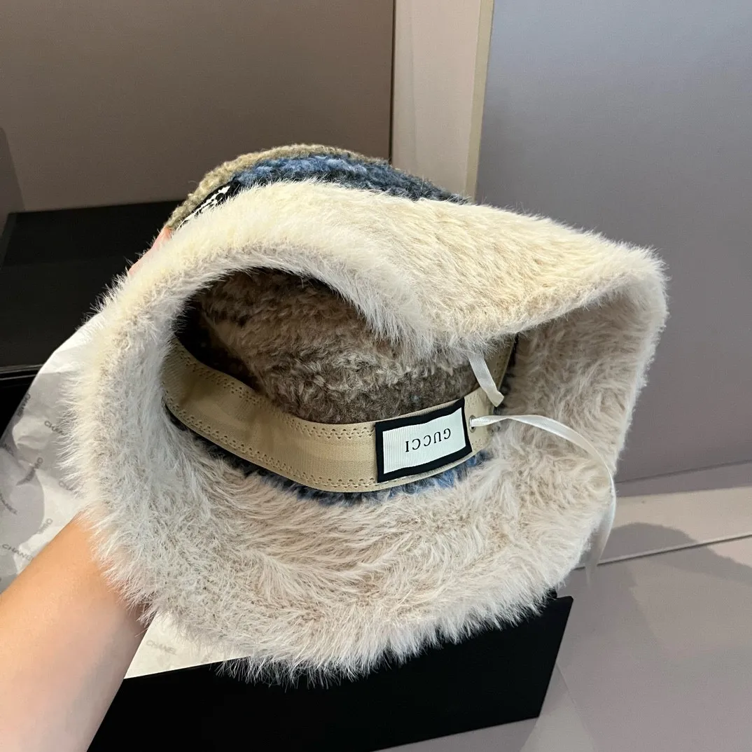 💰90¥ Gucci new sherpa bucket hat, gradient color, head circumference 57cm
