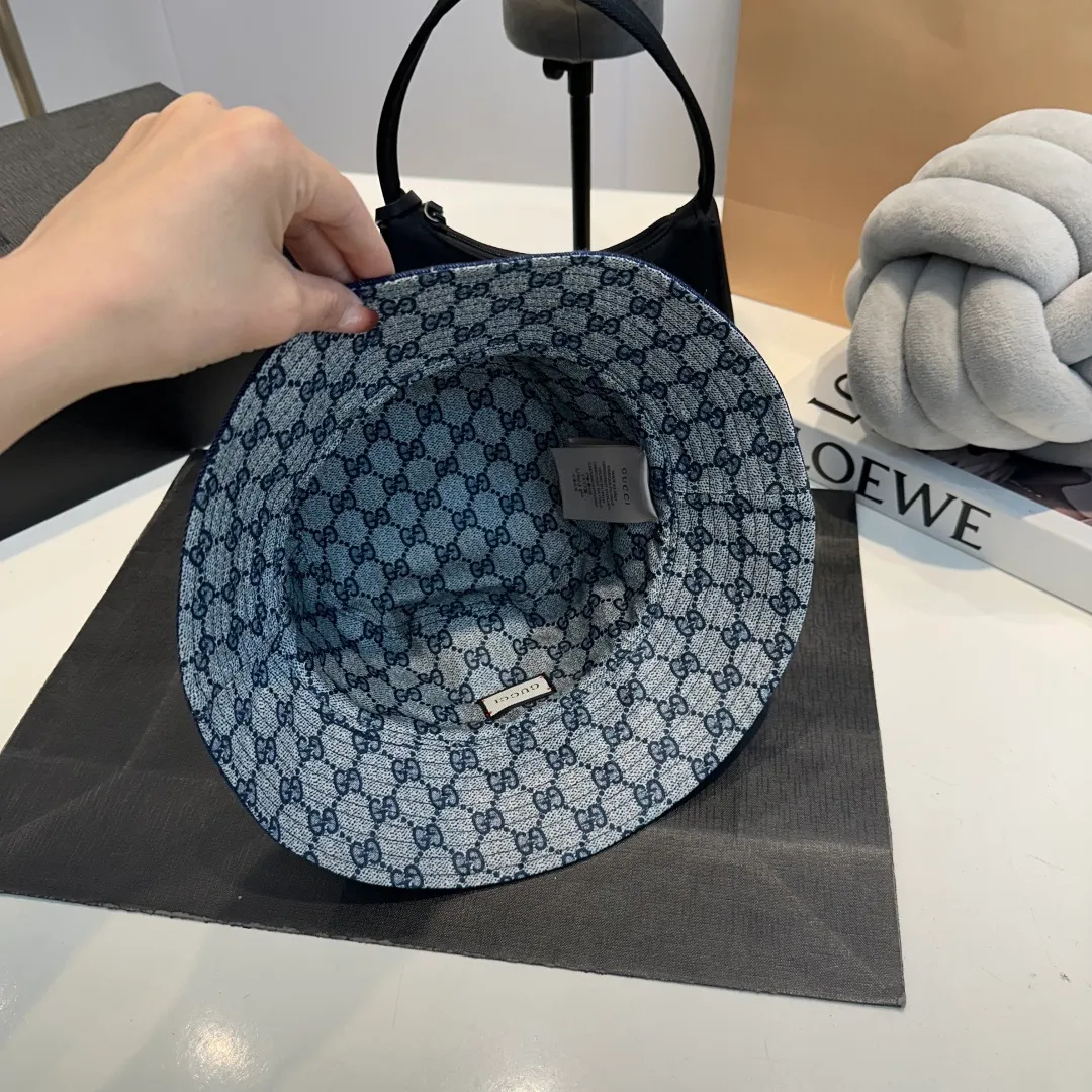 P80 GUCCI Gucci 2025 counter new washed denim fisherman hat, very trendy! Casual and sports style, classic production, super easy to match!