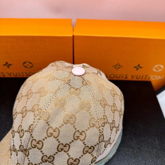 P90 new model in stock, new model at Gucci (Gucci) counter, top original order, excellent quality, same baseball cap as the official website, real product shot, ready stock quickly