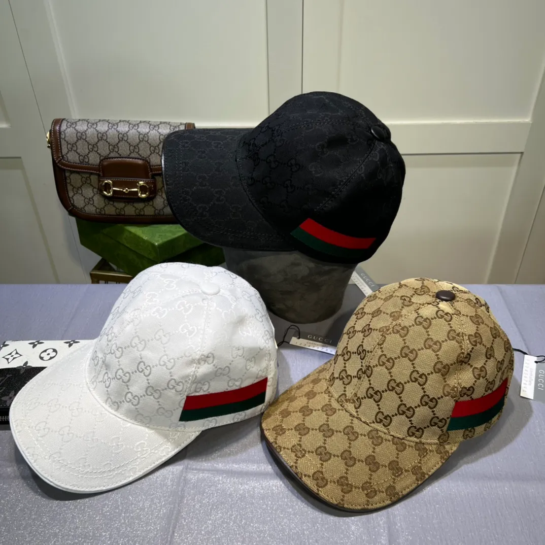 P90💰A classic model for thousands of years! Gucci (Gucci) classic original baseball cap😍😍Customized with 1:1 mold opening at the counter, original canvas fabric + first-layer cowhide, light and breathable! Photographed in real life, suitable for men and women in all seasons, basic head circumference 56cm, adjustable patches.