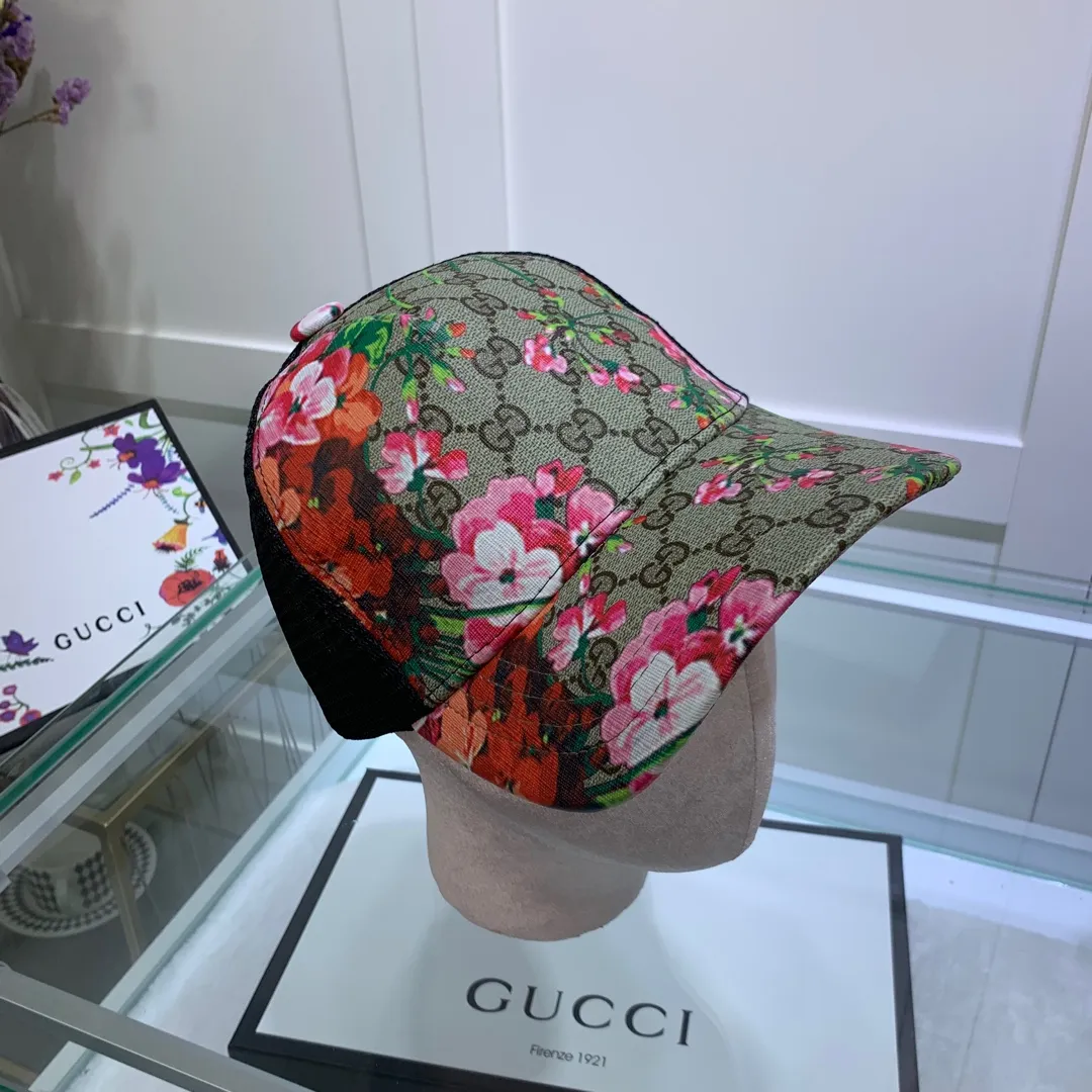 p70, purchasing agent version [smile] synchronized with the official website, made of GUCCI high-end materials, original hats from French luxury goods counters [love] We welcome all kinds of comparisons, the best quality, not low-end goods, you can compare by yourself, the version purchased at the counter is customized one by one, and the purchasing agent source.