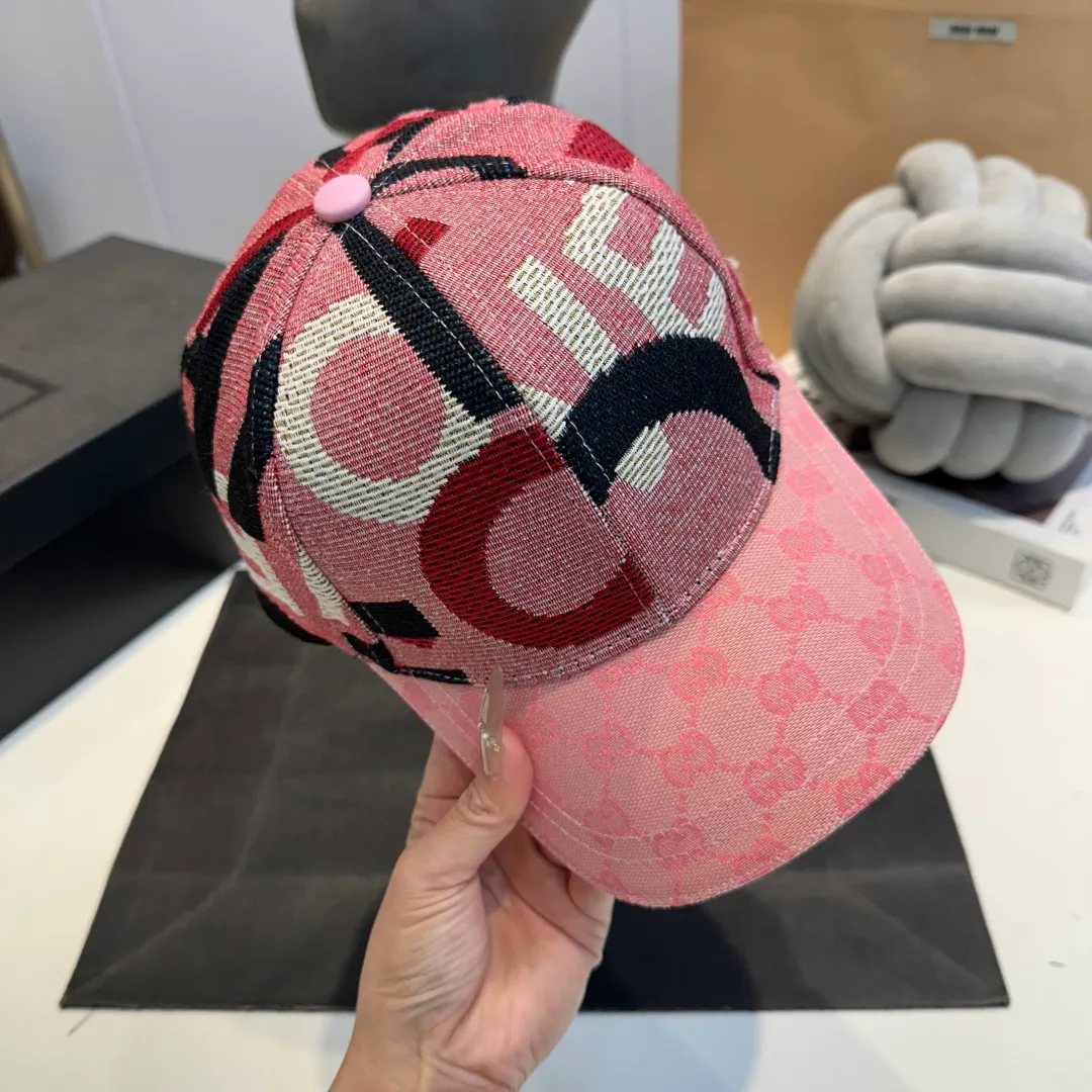 P60 Gucci Baseball Cap GUCCI official website new product, 2025 baseball cap, original quality is very popular 🔥🎩 The craftsmanship is very exquisite, high-end and classy! Low-key luxury, easy to carry! Running volume!