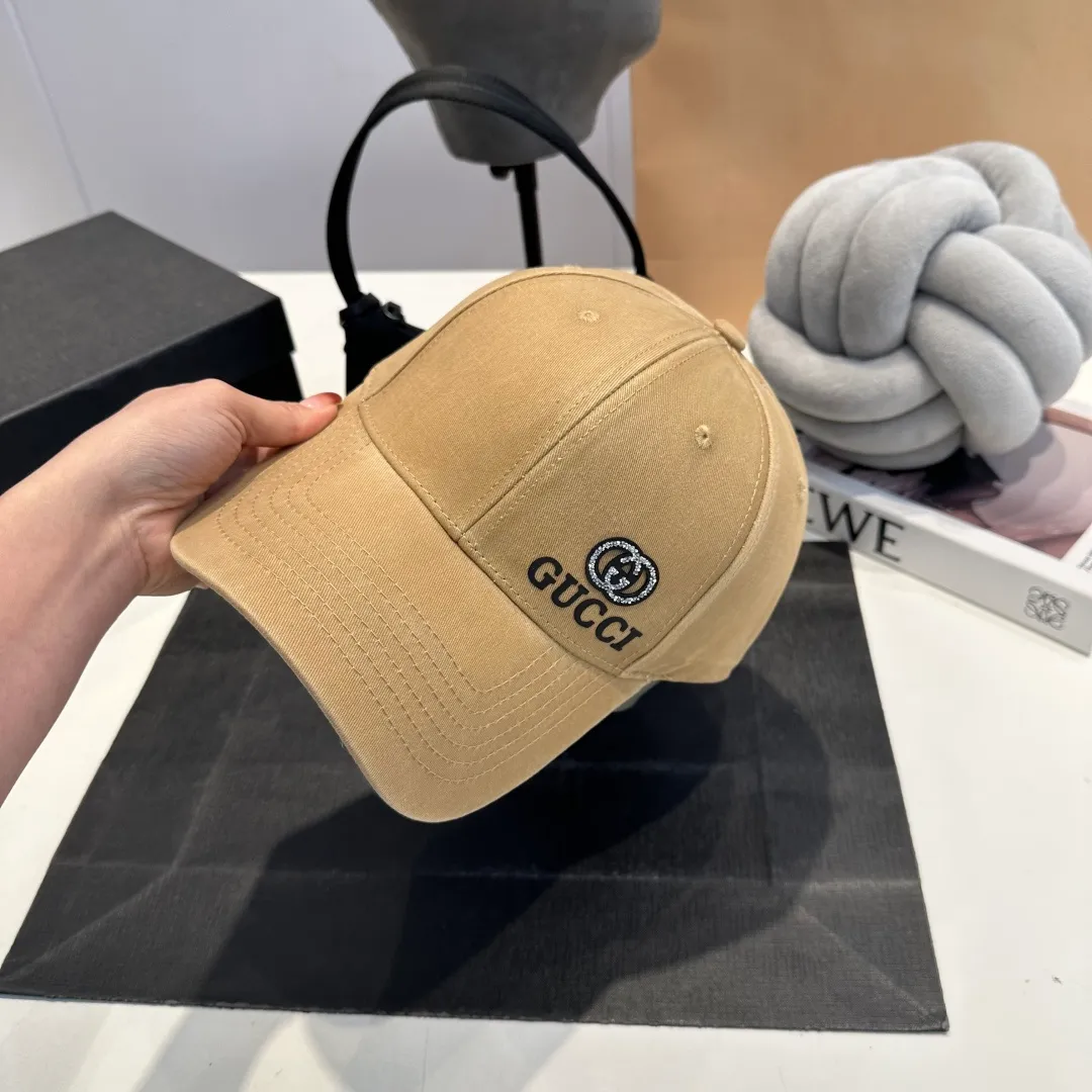 P60 Gucci Baseball Cap GUCCI official website new product, baseball cap, original quality, very popular 🔥The craftsmanship is very exquisite, high-end and classy! Low-key luxury, easy to carry! Running volume