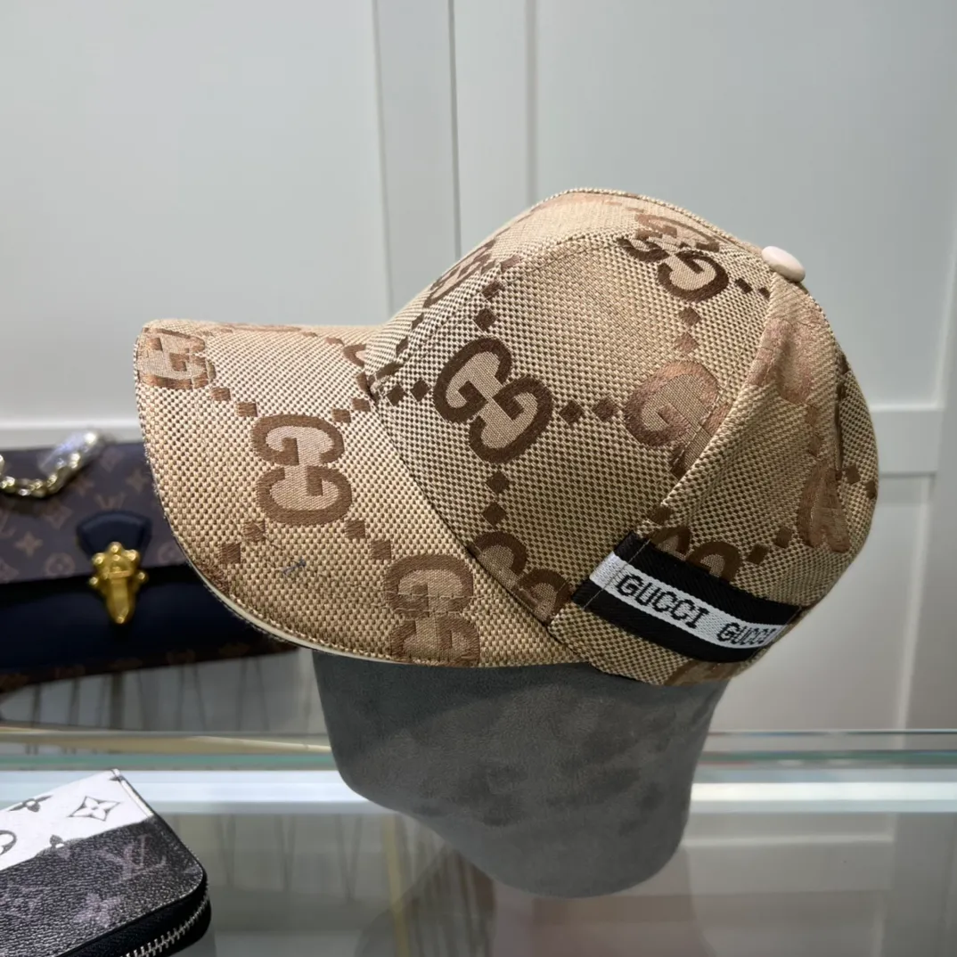 New on P46 ꫛꫀꪝ ❥——❤2024 GUCCI new baseball cap purchasing version! Fashion trend, high-end workmanship! Extraordinary quality, please see actual photos for details