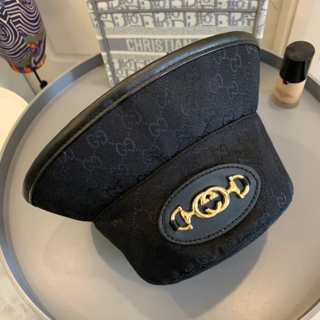 p100 GUCCI Gucci bucket hat👒Official website new product Gucci🧢original quality is very popular. The craftsmanship is very exquisite, high-end and classy! Low-key luxury, easy to carry! Running volume! 2 colors available!