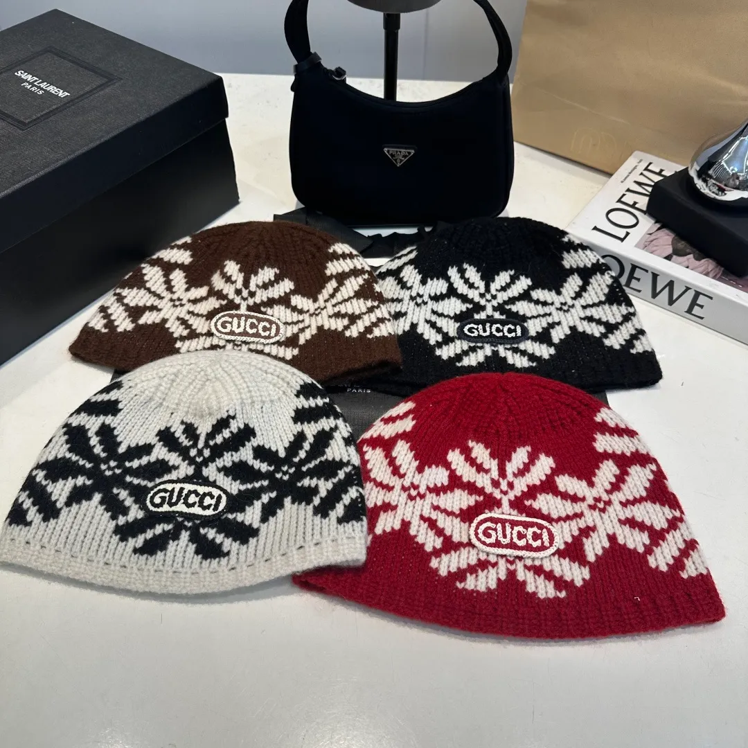 P80 Gucci knitted beanie, unisex