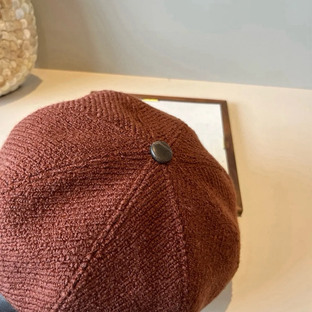 💰100¥ Gucci new duck bill painter hat, head circumference 57cm
