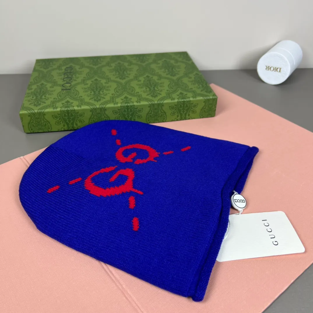 P46 with dust bag GUCCI Gucci original single hat official website new hairband decorative knitted hat, love][love] wool cashmere double-layer hat😱😘warm and fashionable, simple and elegant, more fashionable and high-end!