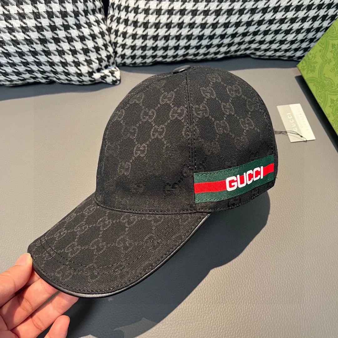 🉐️90 🎗, Gucci (Gucci) new spring and summer original baseball cap, logo webbing, 1:1 mold customization, original canvas fabric + first-layer cowhide, popular purchasing agent, versatile style for men and women, great quality! The basic head circumference is 56cm, and the patch is adjustable.