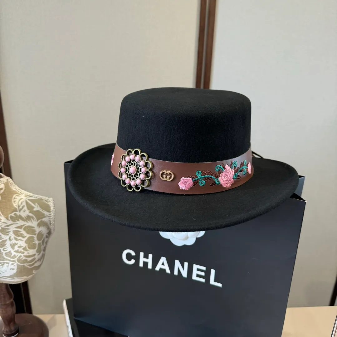 💰190¥ Gucci new wool top hat, flat top hat, 100% wool fabric 🦙%, head circumference 57cm