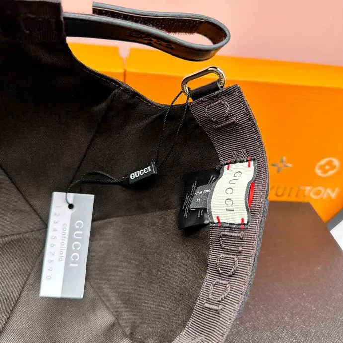 P90 new model has arrived! Gucci (Gucci) metal double G, the latest model at the counter, top original order, excellent quality, the same baseball cap as the official website, real shot, ready to ship quickly