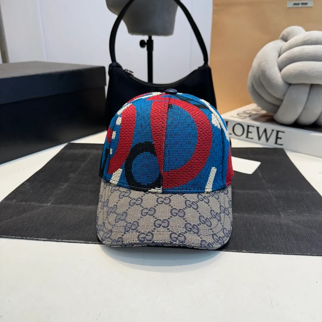 P60 Gucci Baseball Cap GUCCI official website new product, 2025 baseball cap, original quality is very popular 🔥🎩 The craftsmanship is very exquisite, high-end and classy! Low-key luxury, easy to carry! Running volume!