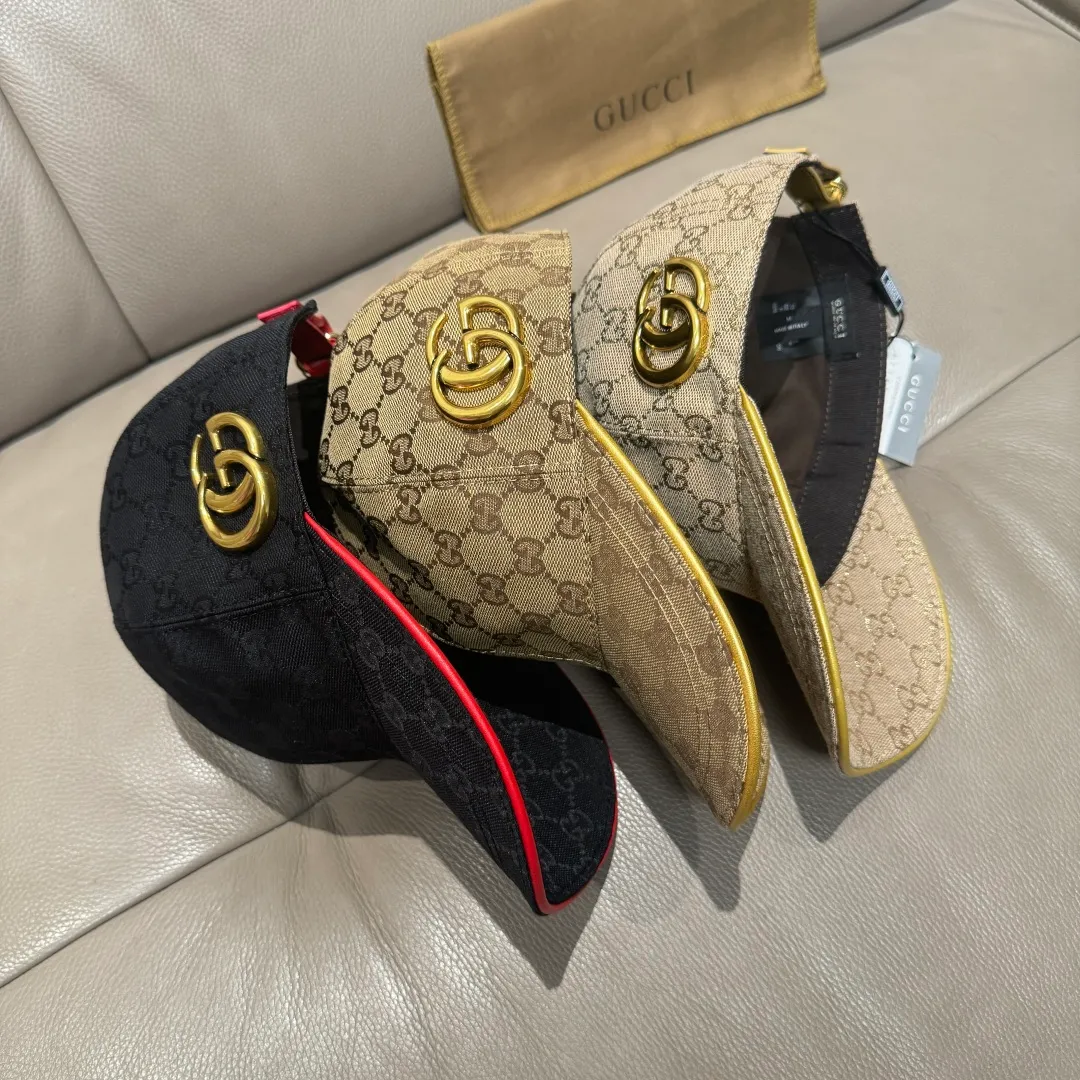 P90., Gucci (Gucci) new original baseball cap, metal double G, the latest model at the counter, 1:1 mold customization, genuine mold hardware, original canvas fabric + first-layer cowhide, original quality! The quality is great, the basic head circumference is 56cm, and the patch is adjustable.