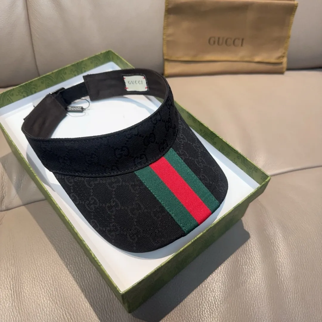 P90 original version shipped!   , Gucci (Gucci) latest original single wide version of the empty hat with webbing. 1:1 mold opening and customization at the counter, the highest version, original canvas fabric, light and breathable! Photographed in real life, suitable for men and women in all seasons, basic head circumference 56cm, adjustable patches.