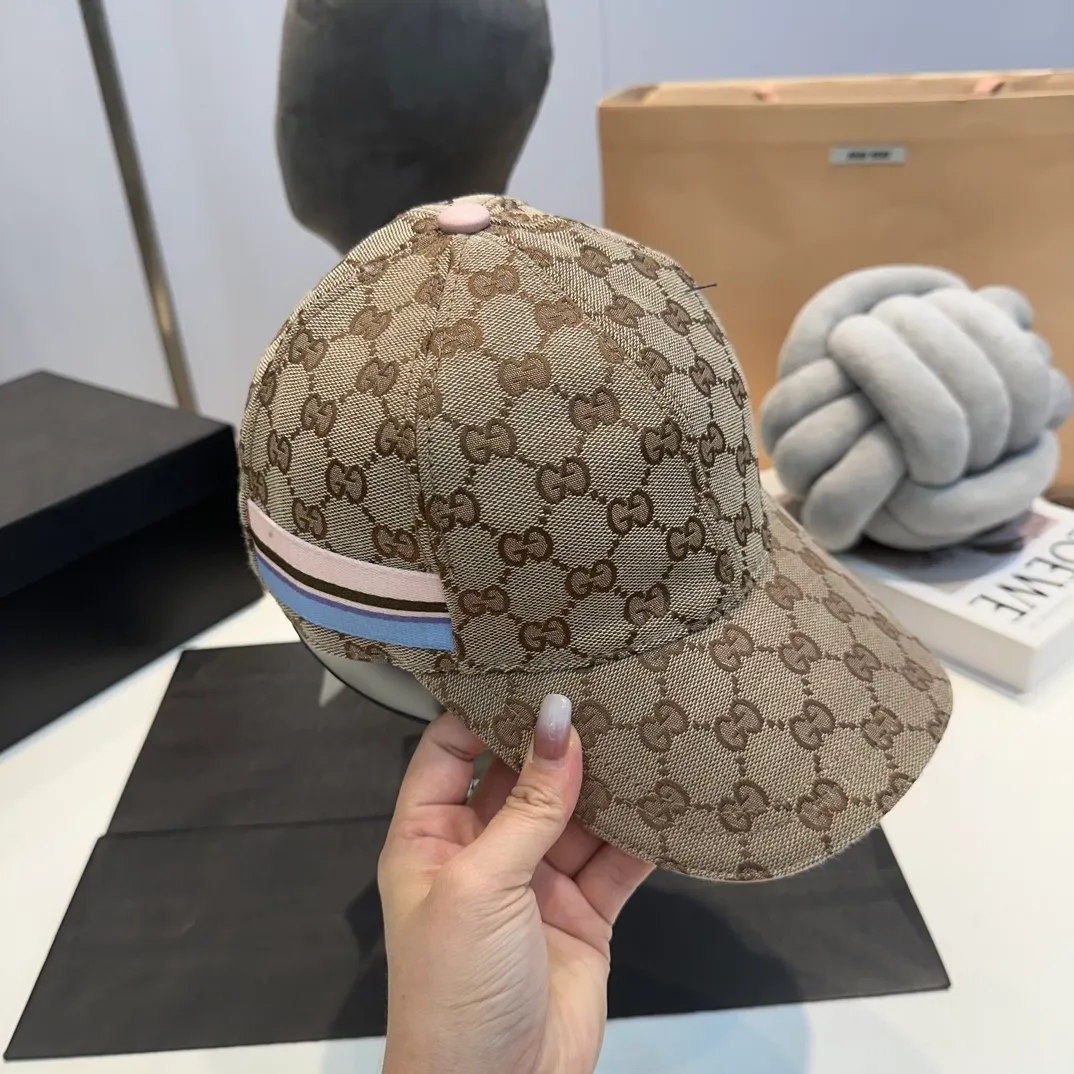 P70 Gucci (Gucci) classic original baseball cap, the highest version, light and breathable! Photographed in real life, suitable for men and women in all seasons, basic head circumference 56cm, adjustable patches. hat 🧢