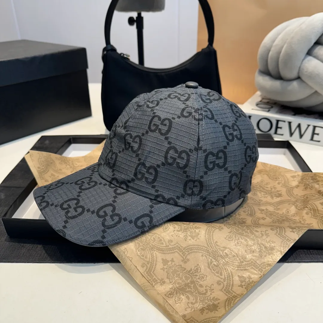 P160 GUCCI Gucci GGDenim series denim baseball cap. The official website has the same fabric as presbyopia❀, retro classic series, same style for men and women!