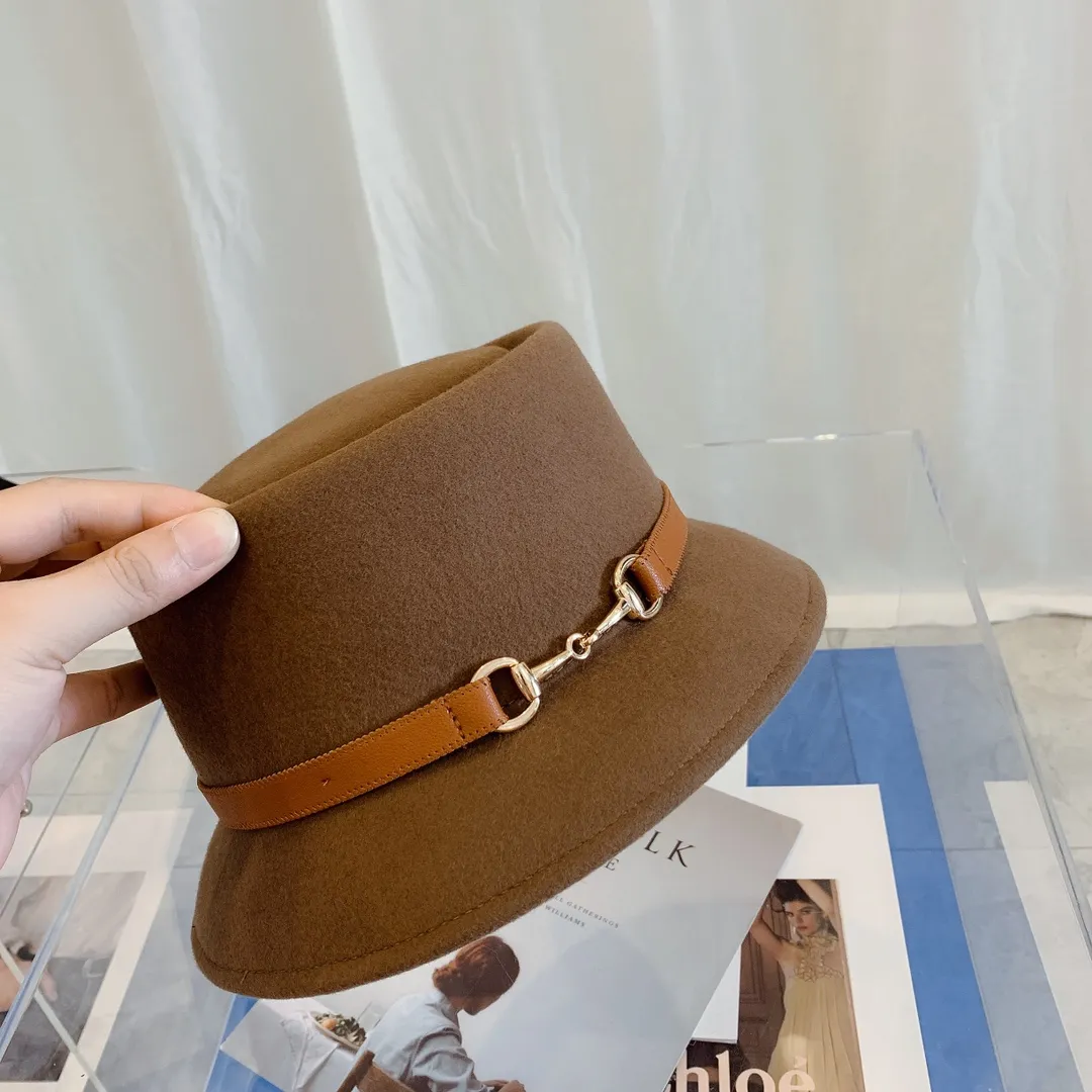 P130 GUCCI Paris flat-top double F webbing wool top hat 🎩 High-end wool top hat series, large-brimmed top hat, very concave shape, a top hat with full aura 🎩 Material: 100% wool Head circumference: 58cm