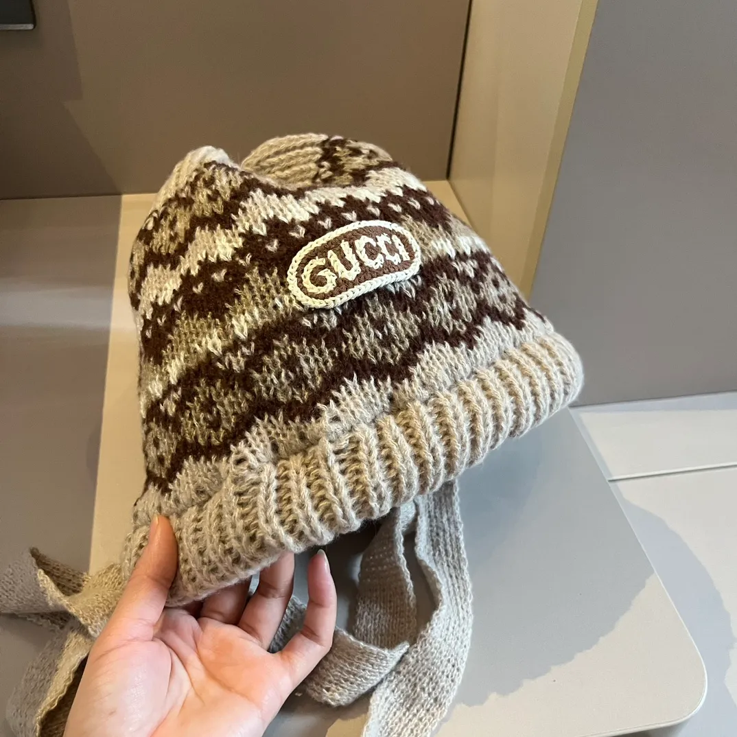 💰90¥ Gucci new knitted cold hat ear protection hat