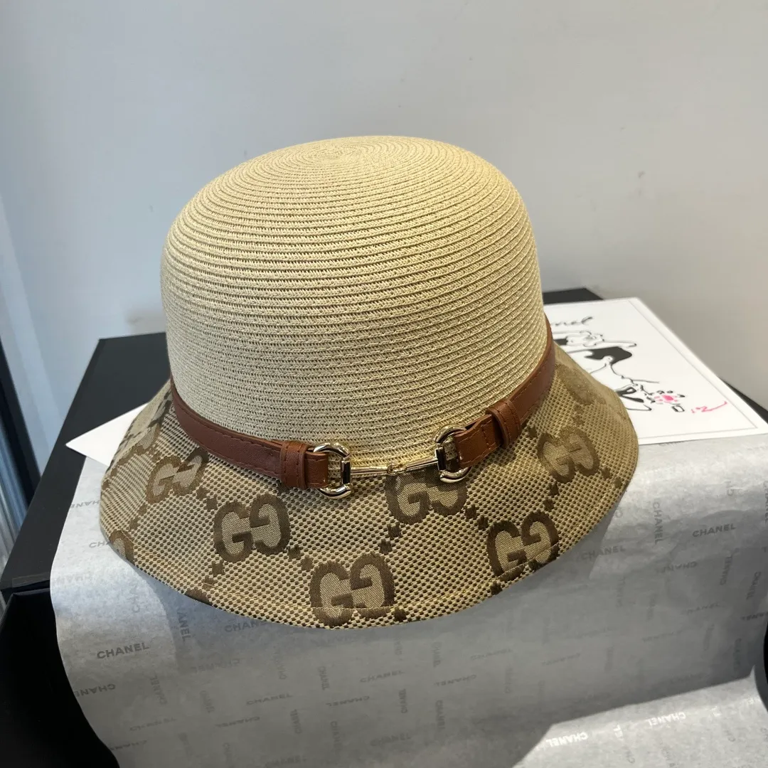 💰150¥ Gucci Gucci leather straw hat, thin straw hat, easy to carry, high-end customization, head circumference 57cm, khaki two colors